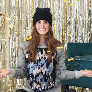 SALE Gorgeous Evy’s Tree Joy sparkle crewneck sweatshirt,size Small💫